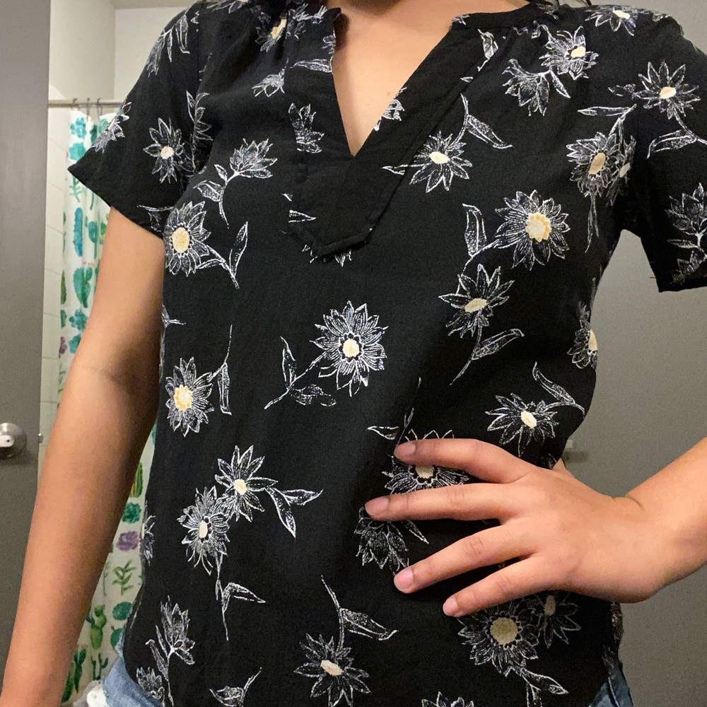 Floral Old Navy Top